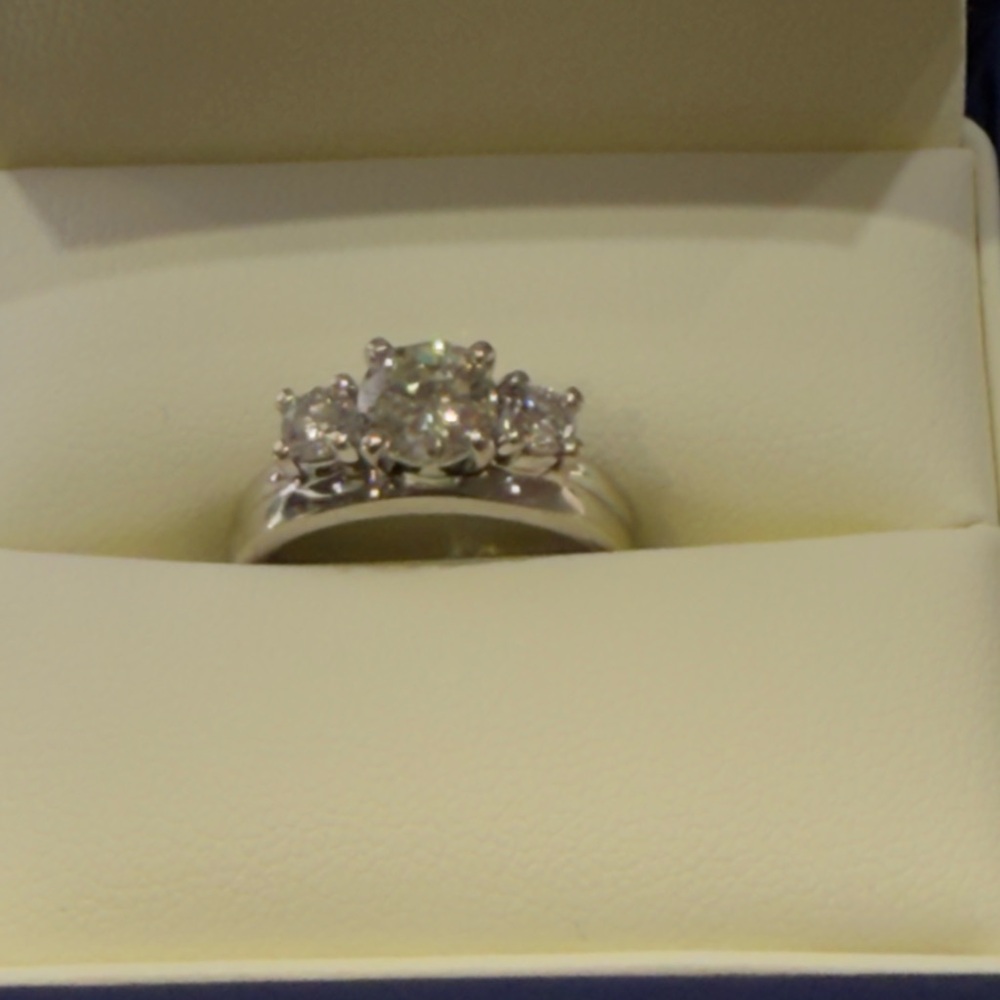 Diamond Wedding Set
14k White Gold• Princess Cut• 3 stone - Picture 13 of 15